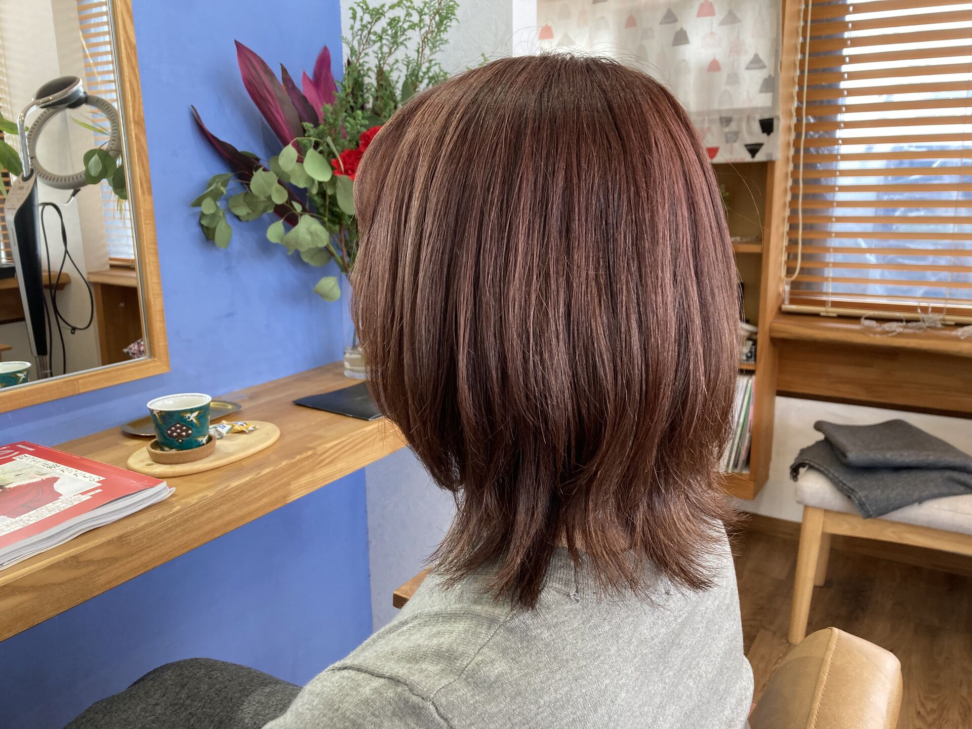 ヘアカットで気分転換しましょうか